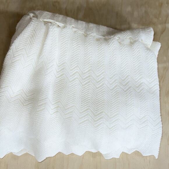 Vintage 1970s Friemanit baby blankets lot of 2 - White acrylic Knit - Picture 8 of 8